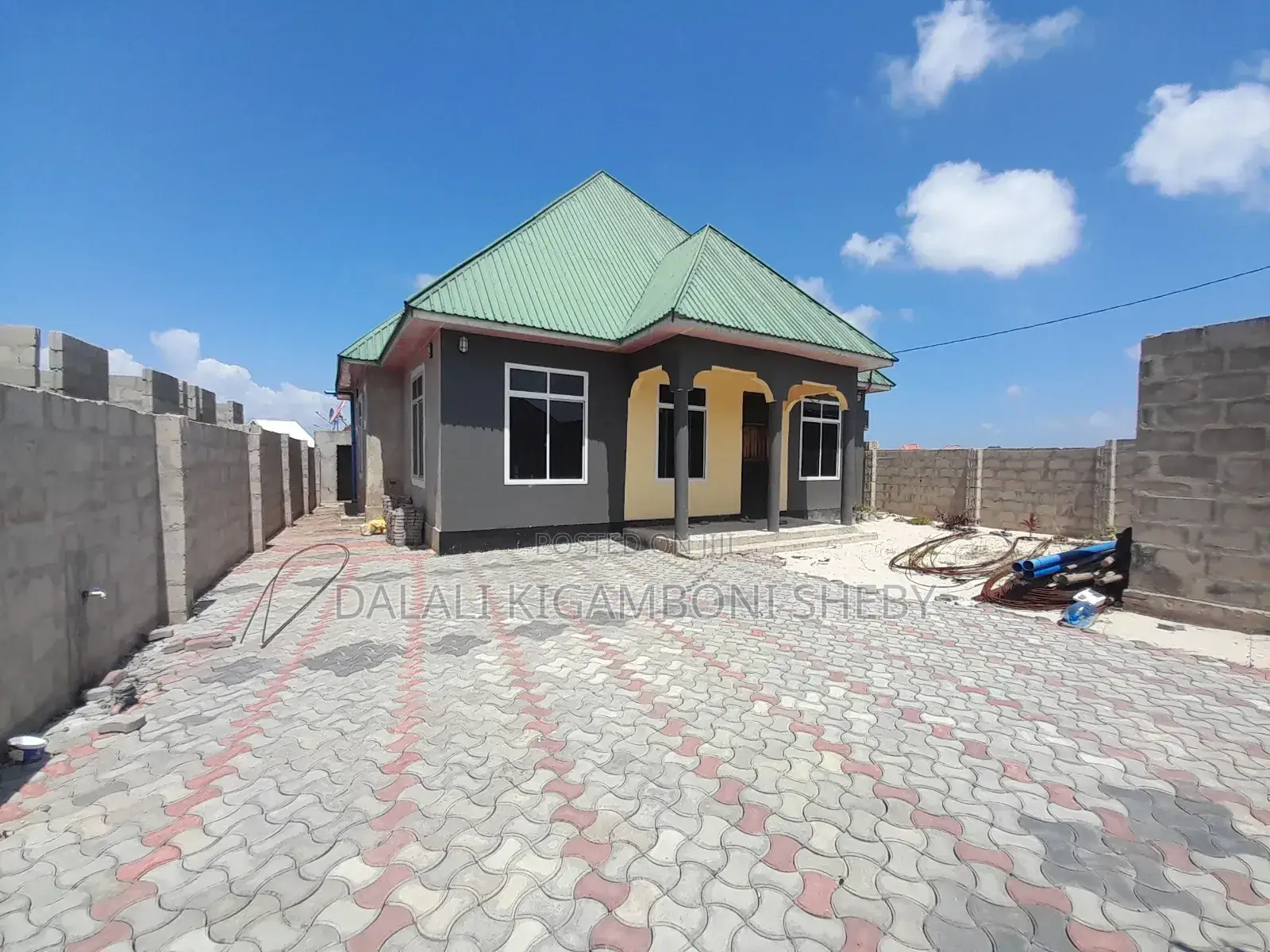4bdrm House in Kigamboni Kibada for sale