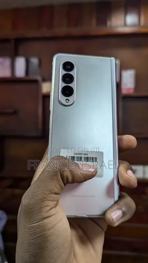 Samsung Galaxy Z Fold 3 256 GB White