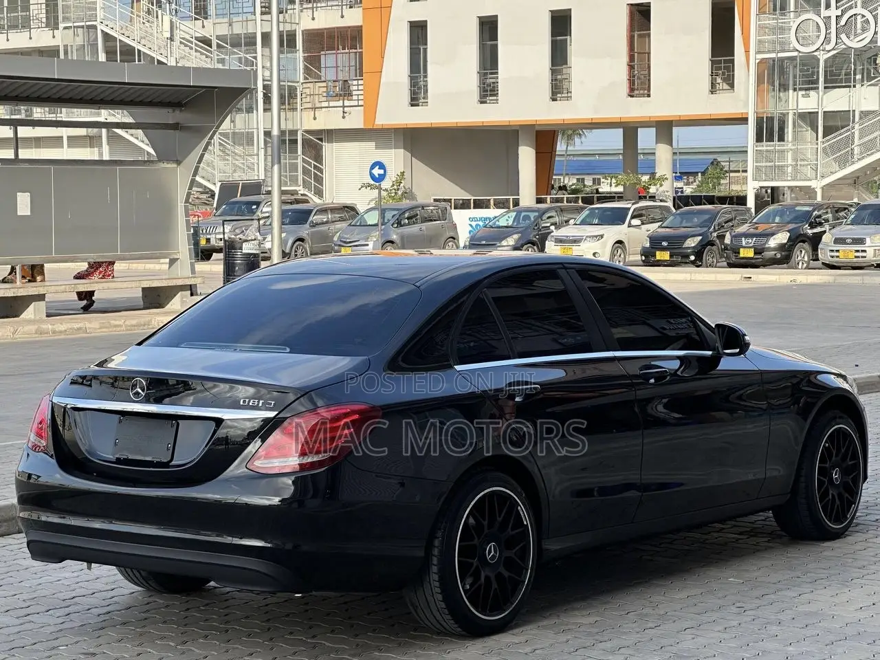Mercedes-Benz C180 2014 Black