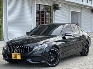 Mercedes-Benz C180 2014 Black