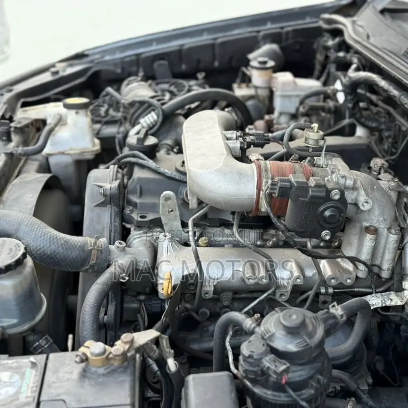 Toyota Hilux SR 4x4 2014 Gray