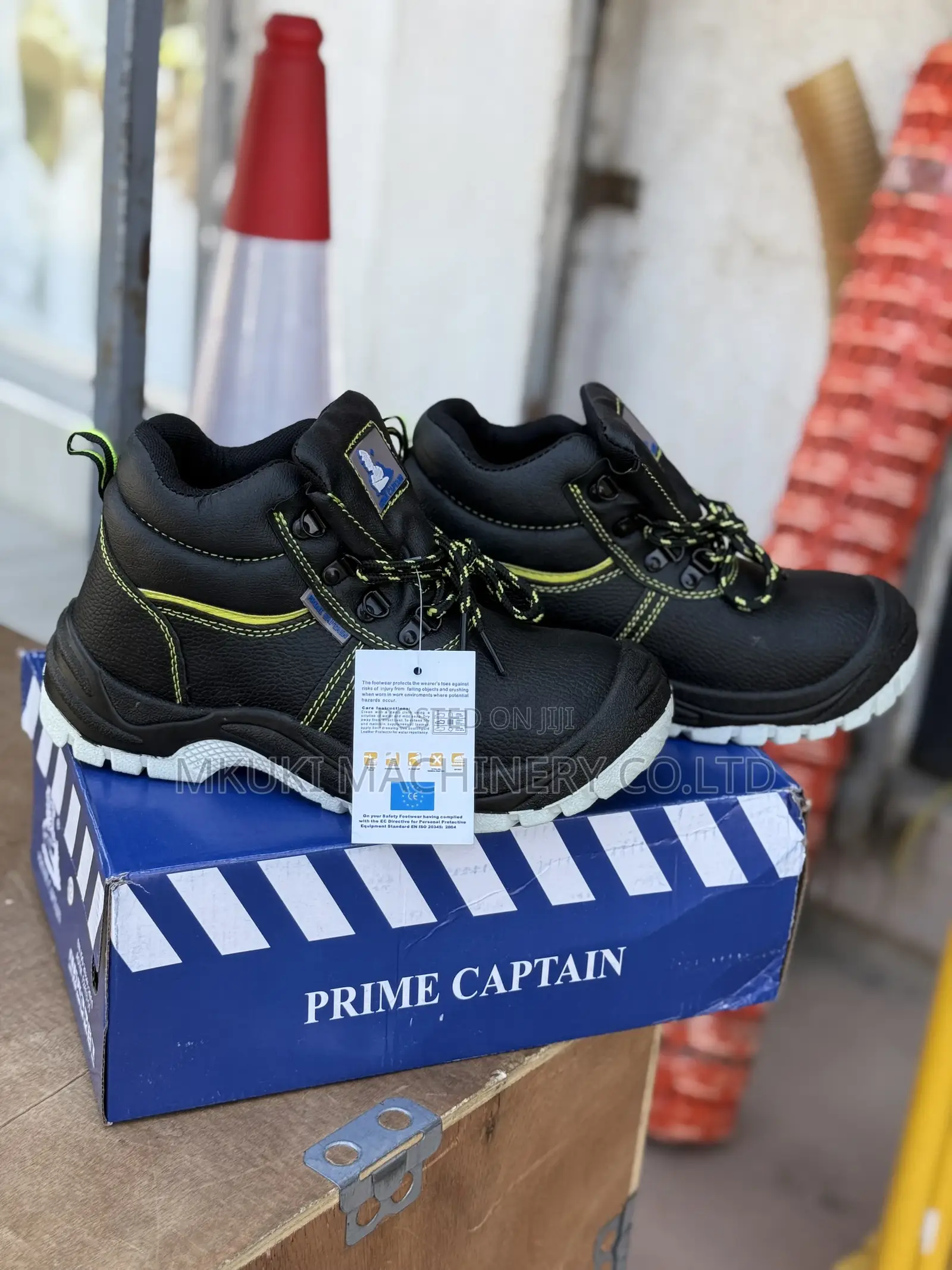Prime Captain Safety Boot Black Colour