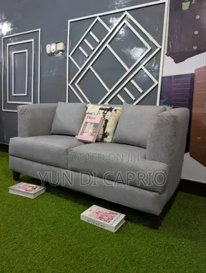 Sofa Kali Sana Mpya