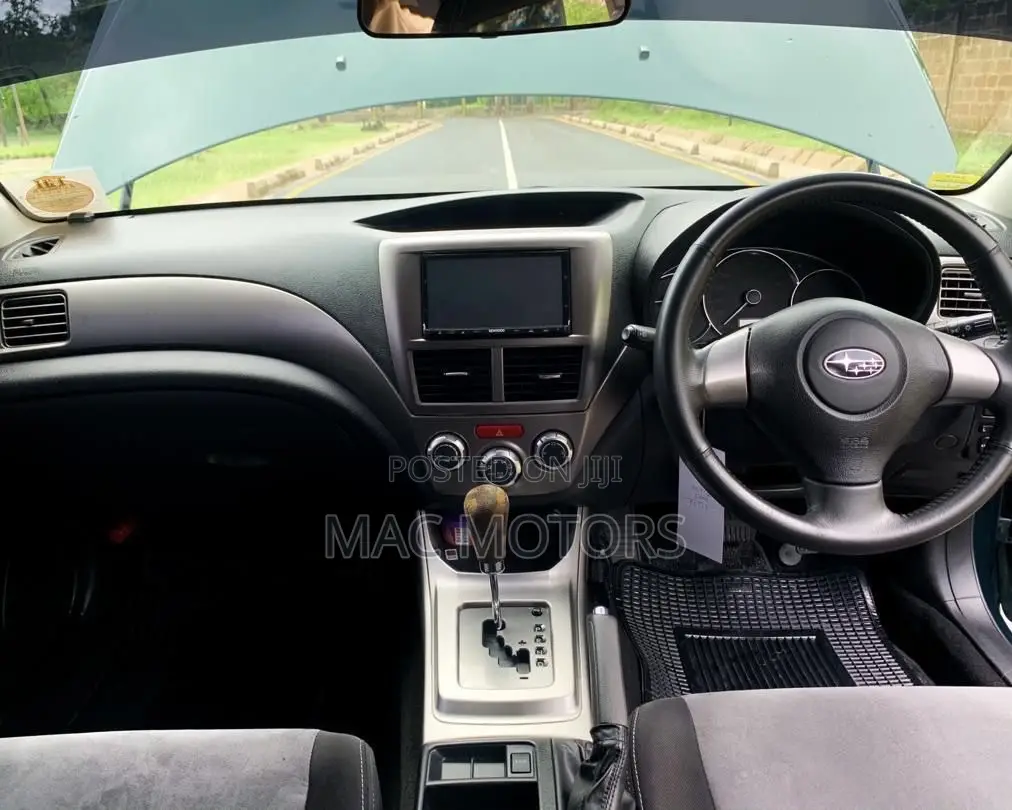 Subaru Impreza 2010 Green