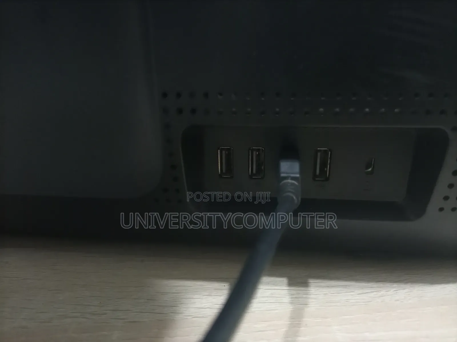 Desktop Computer 4GB AMD HDD 1T