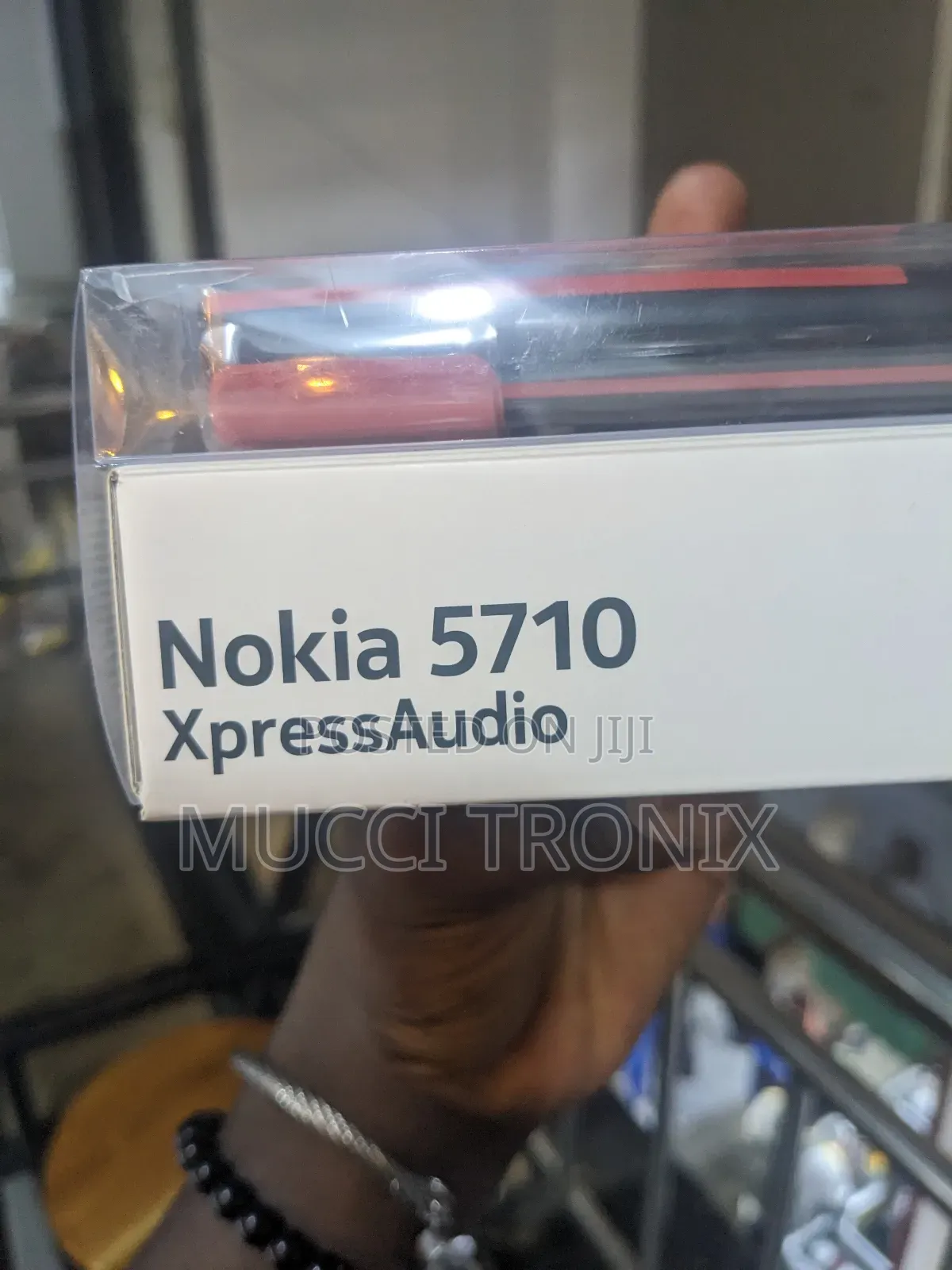 New Nokia 5710 XpressAudio White