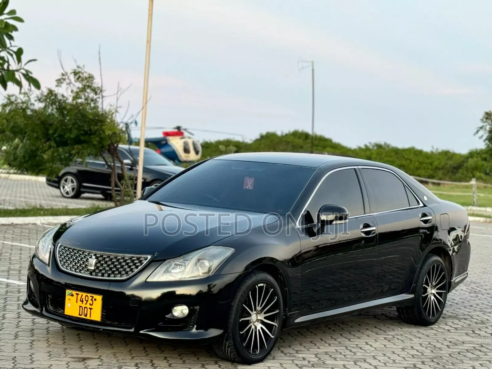 Toyota Crown Royale 2005 Black