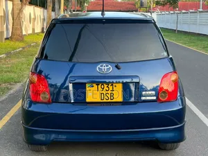 Toyota IST 2005 Blue