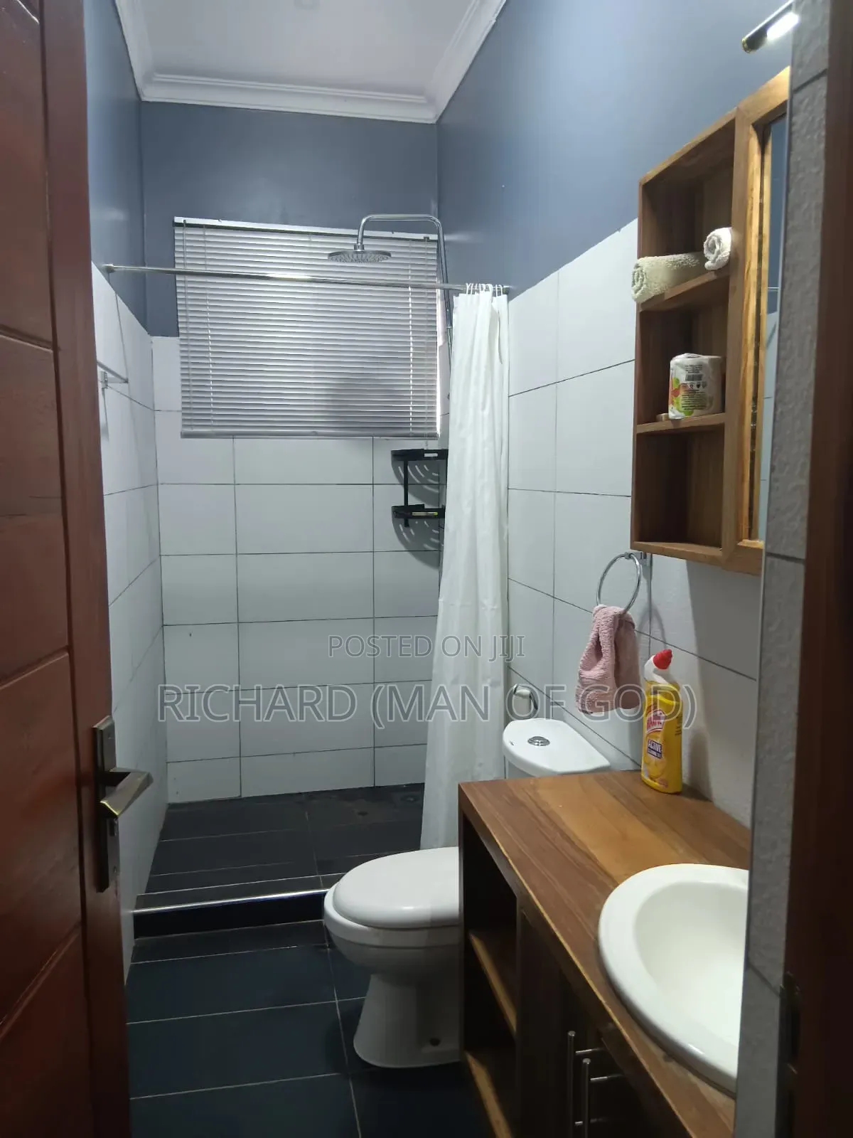 Furnished 2bdrm House in Central Business Area for rent
