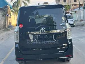 Toyota Noah 2008 Black