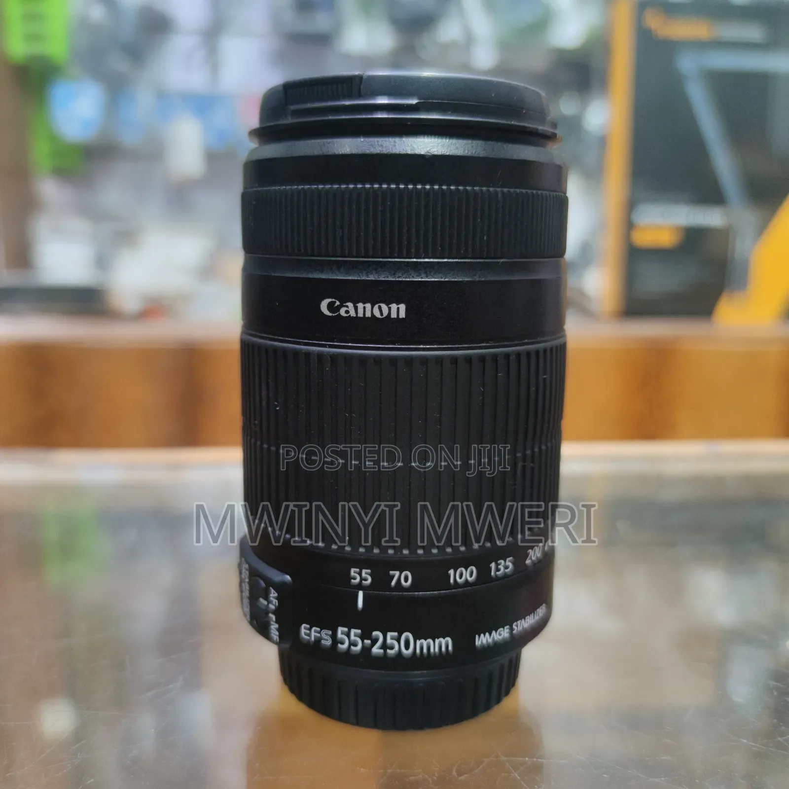 Canon EF-S 55-250mm F/4-5.6 IS II Len