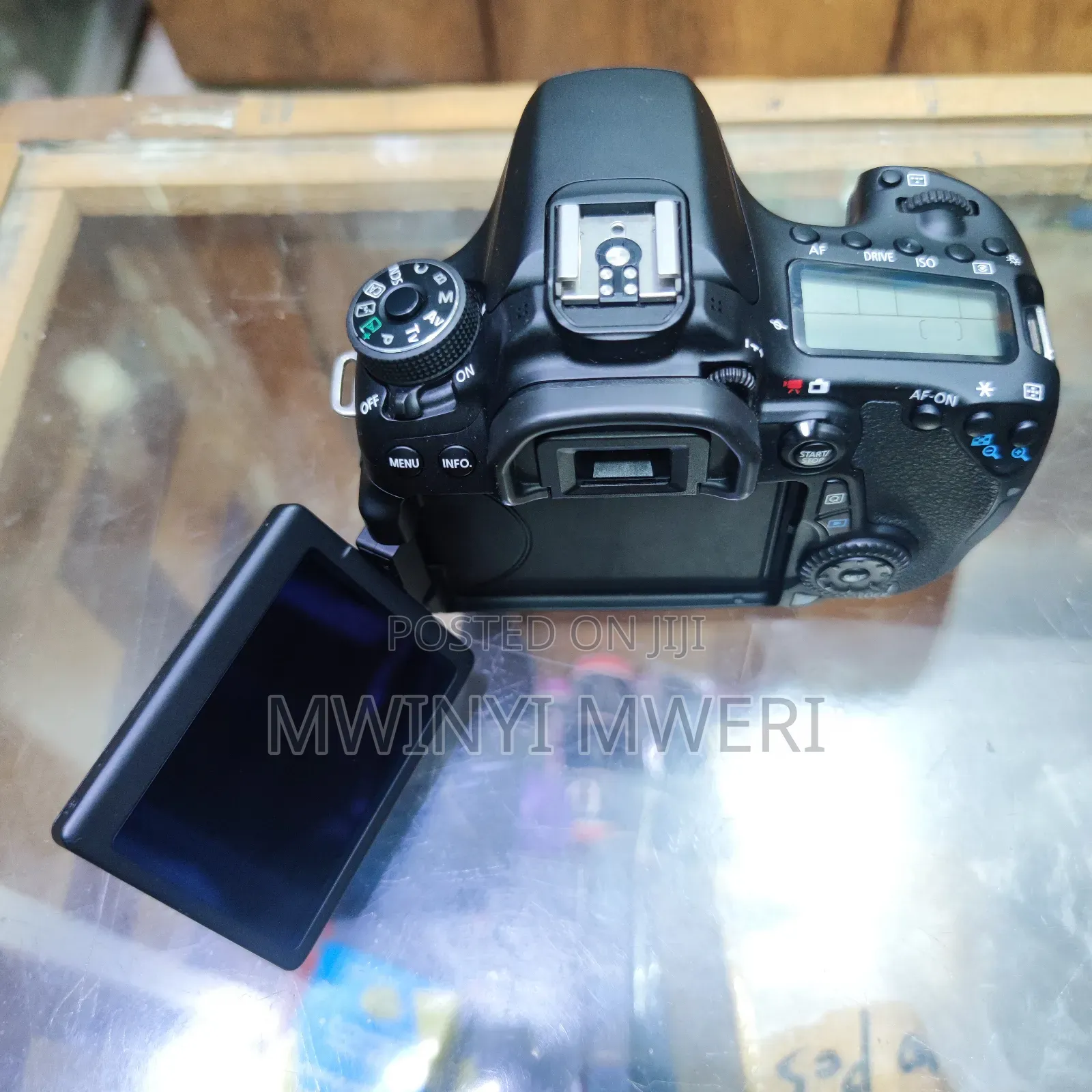 Canon Eos 70d Digital SLR Camera (Body Only)