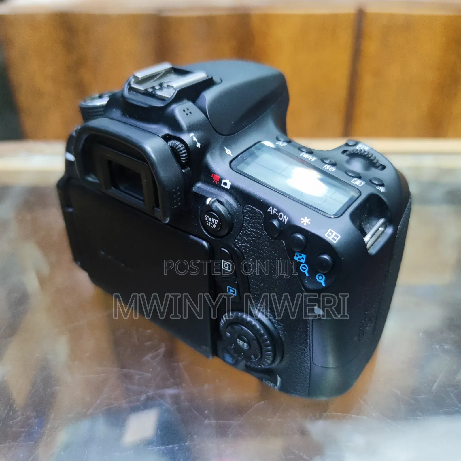 Canon Eos 70d Digital SLR Camera (Body Only)