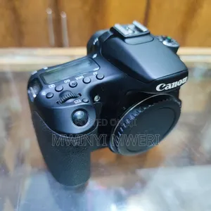 Canon Eos 70d Digital SLR Camera (Body Only)