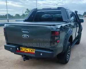Ford Ranger Wildtrak 2014 Matt Black