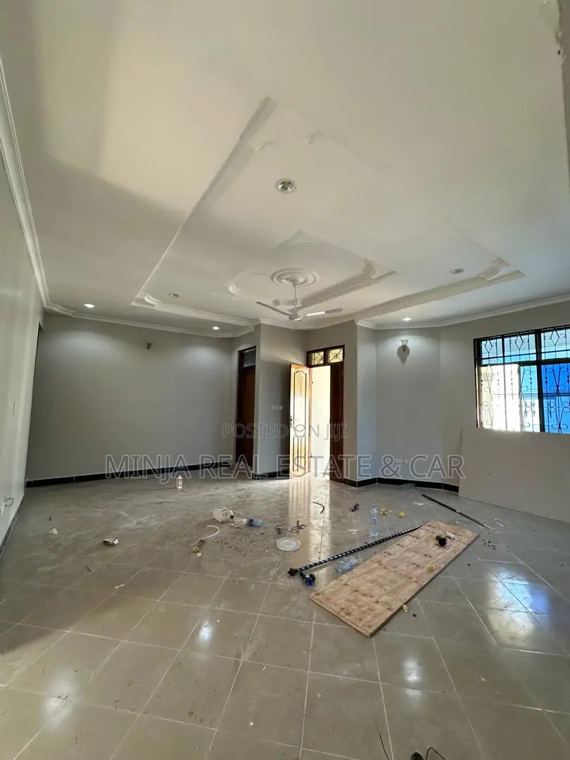 4bdrm House in Goba for sale
