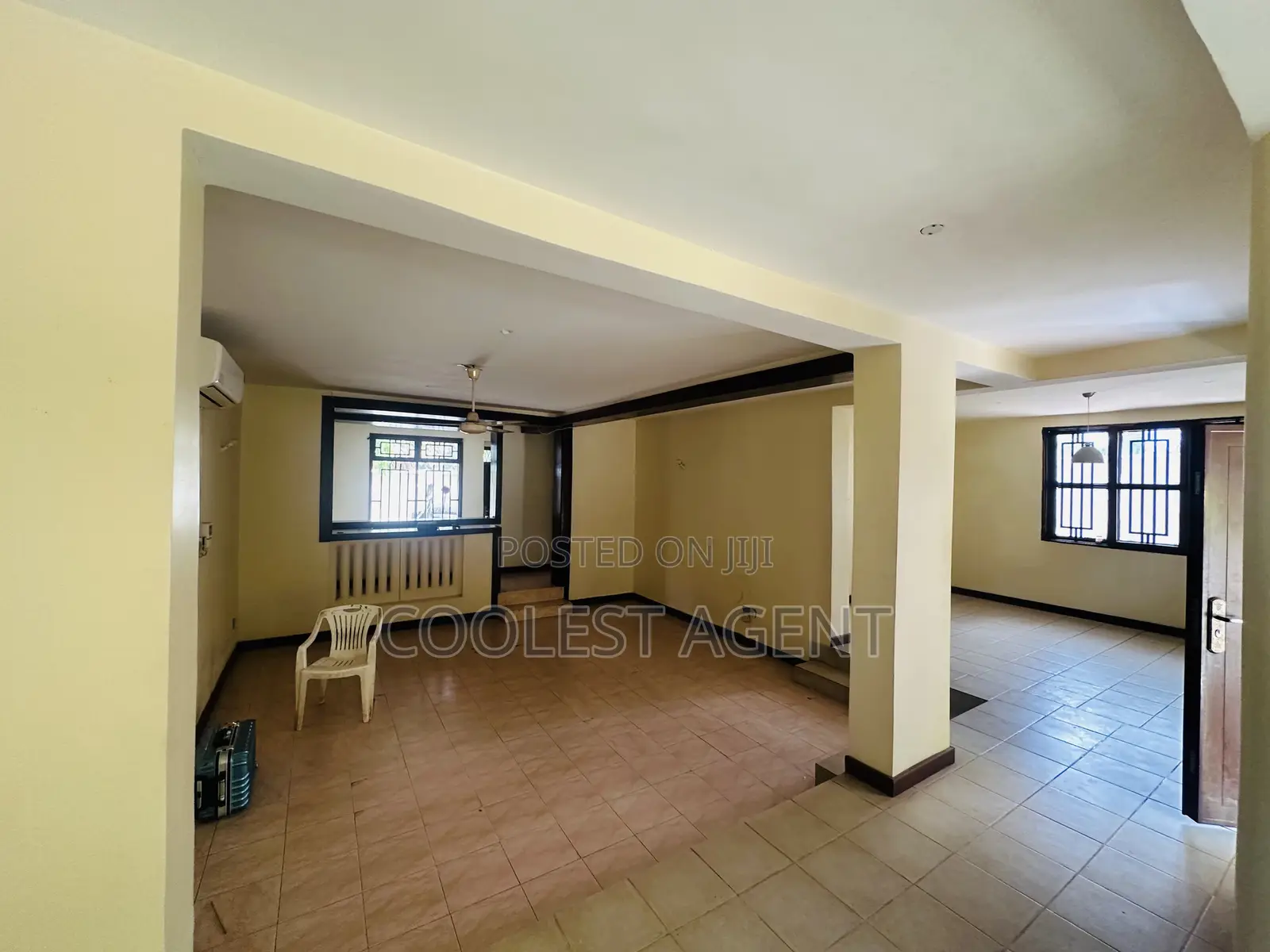 5bdrm Duplex in Mbezibeach, Kinondoni for rent