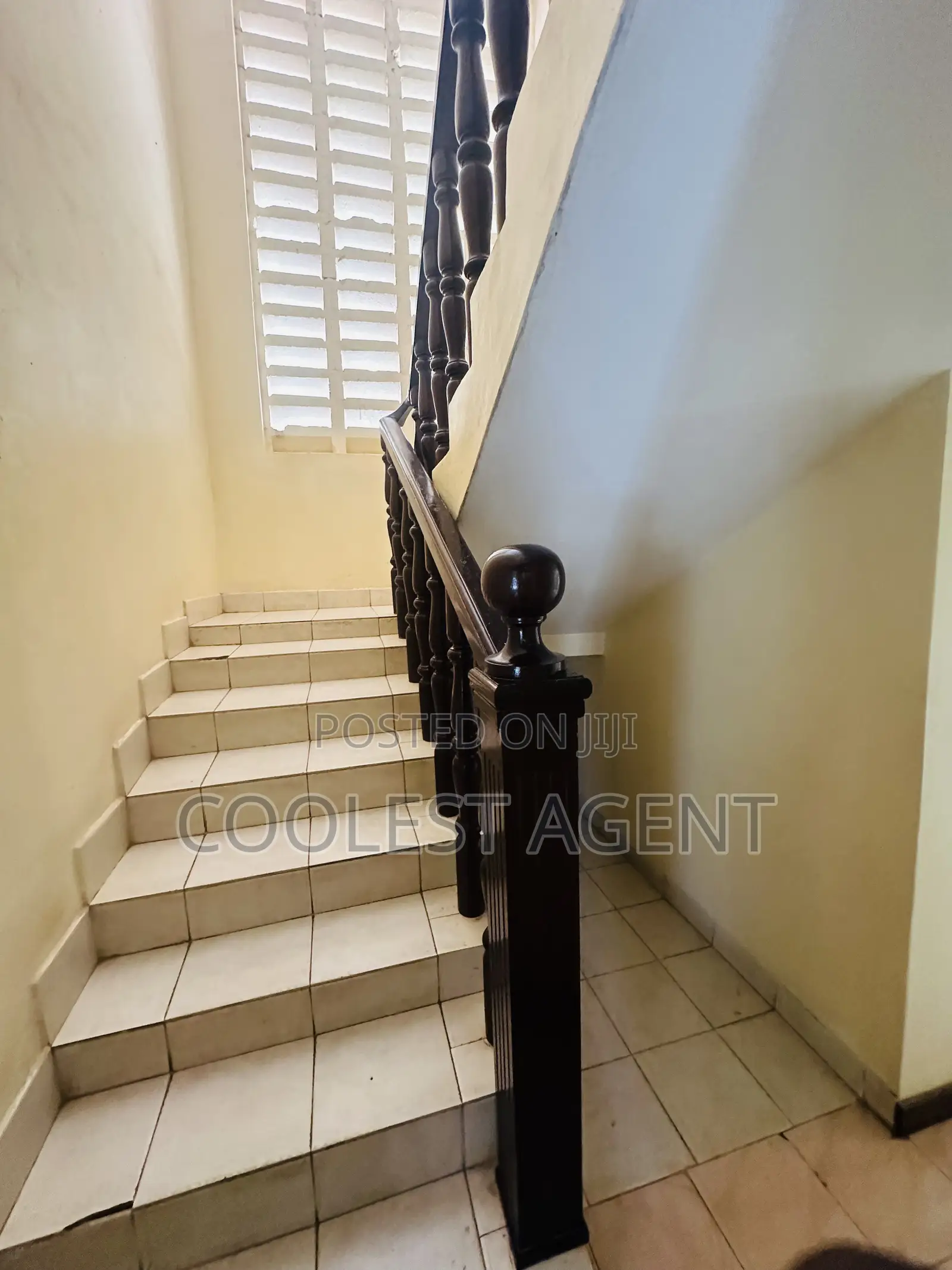 5bdrm Duplex in Mbezibeach, Kinondoni for rent