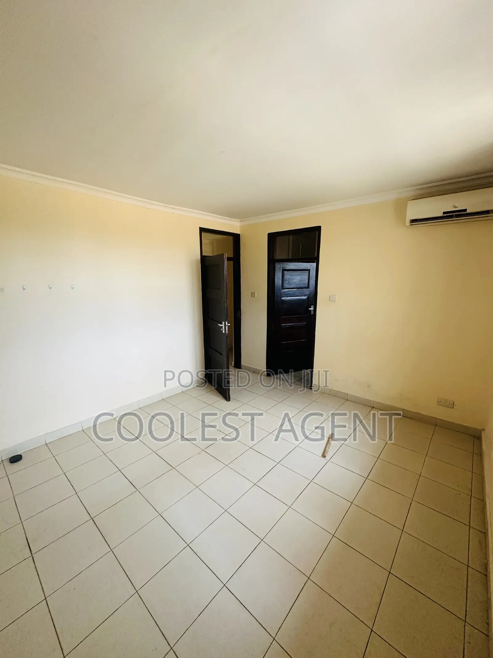 5bdrm Duplex in Mbezibeach, Kinondoni for rent