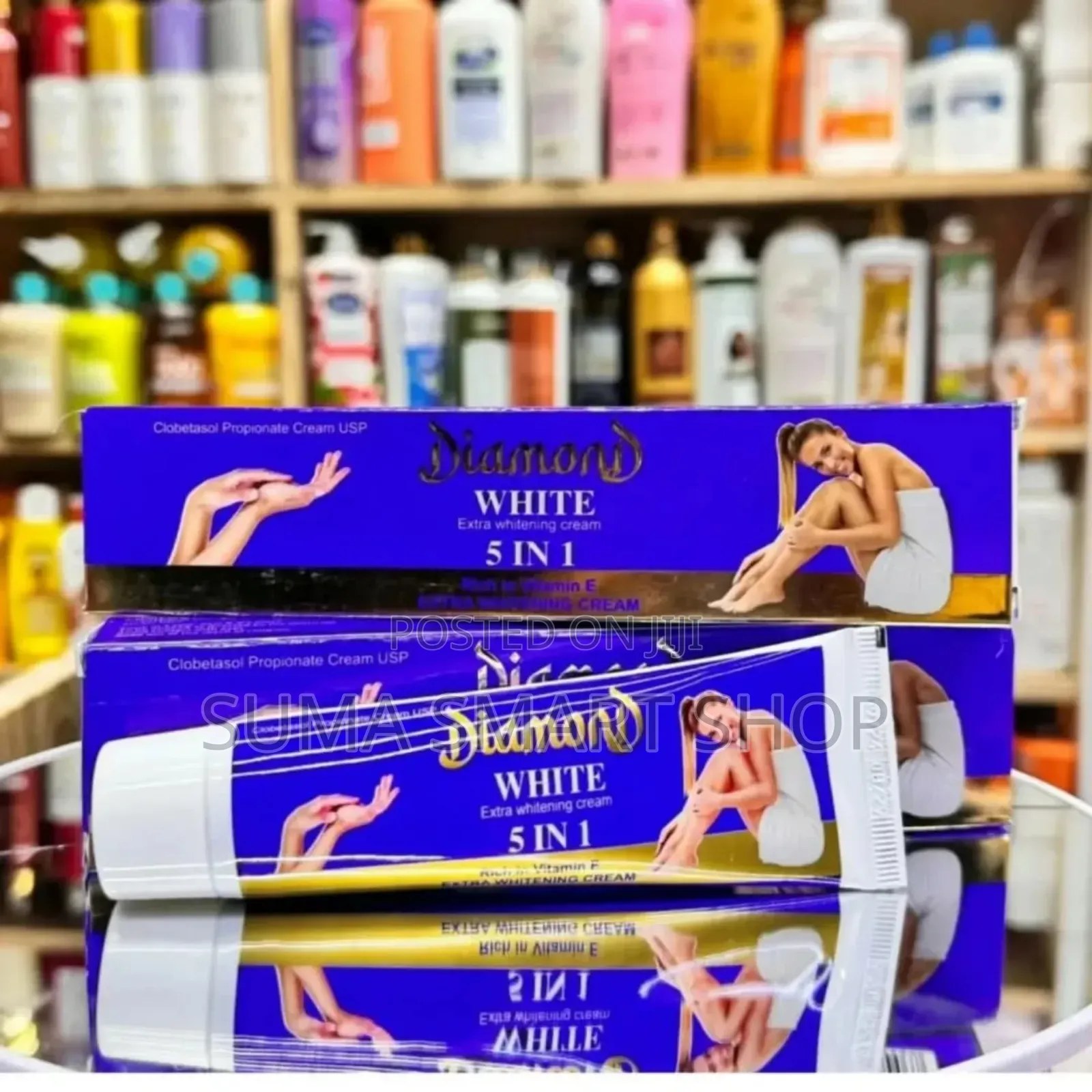 DIAMOND White Extra Whitening Cream .(5 in 1 )
