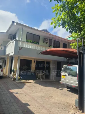 11bdrm House in Ada Estate for sale