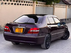 Toyota Brevis 2006
