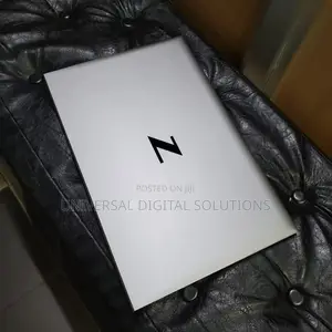 Laptop HP ZBook Firefly 14 G7 16GB Intel Core i7 SSD 512GB