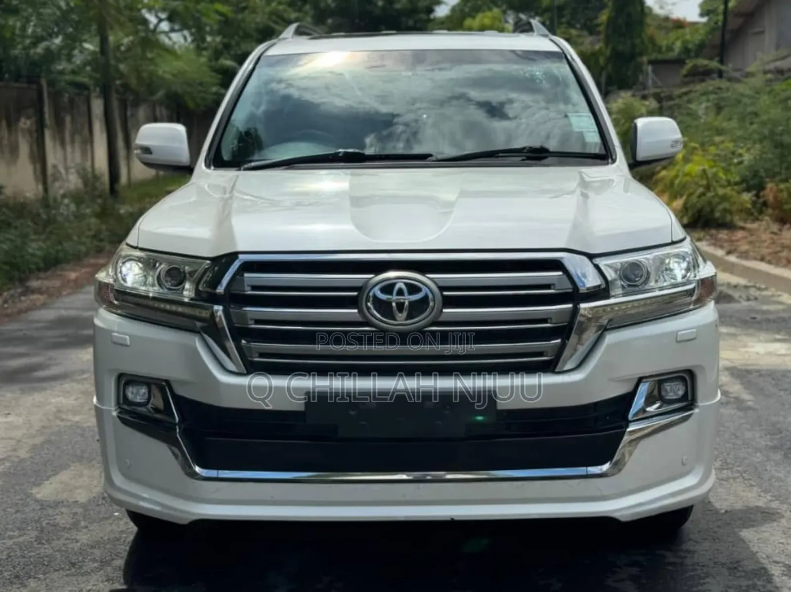 Toyota Land Cruiser 2017 White