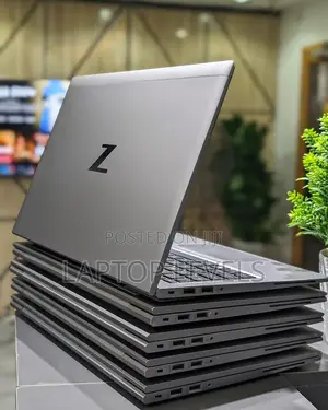 Laptop HP ZBook Firefly 14 G7 16GB Intel Core I7 SSD 512GB