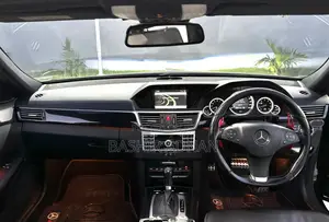 Mercedes-Benz E250 2010 Black