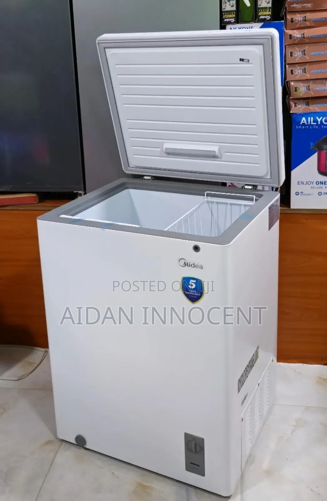 Midea 150l Freezer