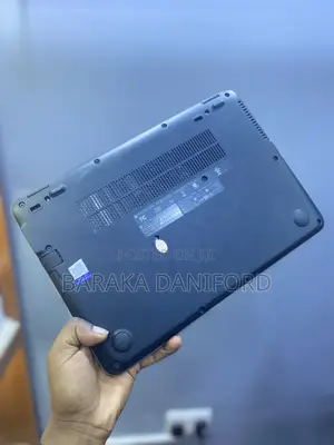 Laptop HP EliteBook 820 G3 8GB Intel Core I3 SSD 256GB