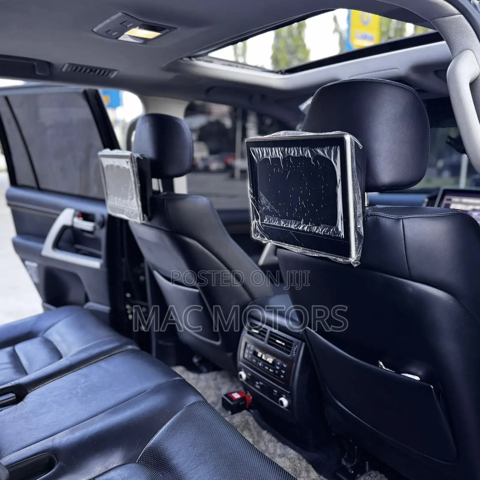 Toyota Land Cruiser 4.6 V8 ZX 2017 Black