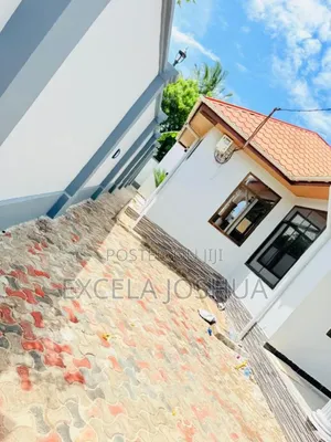4bdrm House in Njia Panda  Tegeta A, Goba for sale