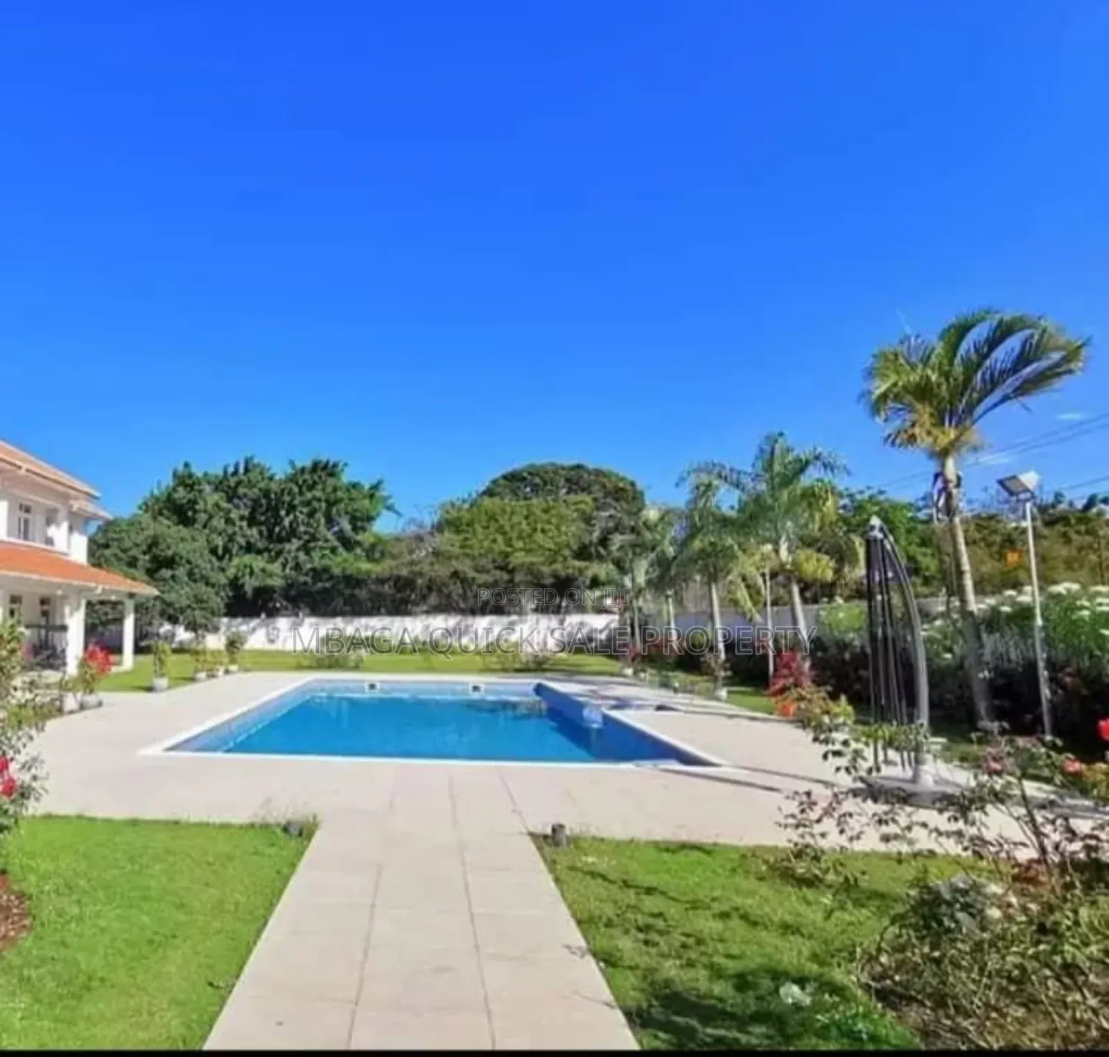 8bdrm House in Oyster Bay for sale