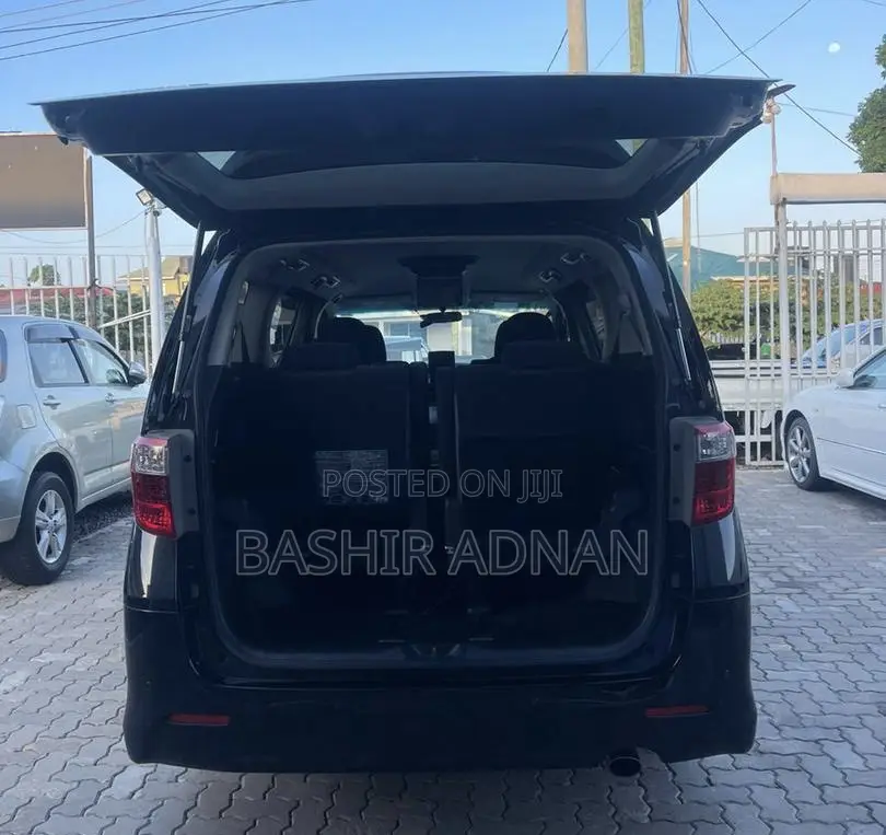 Toyota Alphard 2.4 Petrol FWD 2009 Matt Black