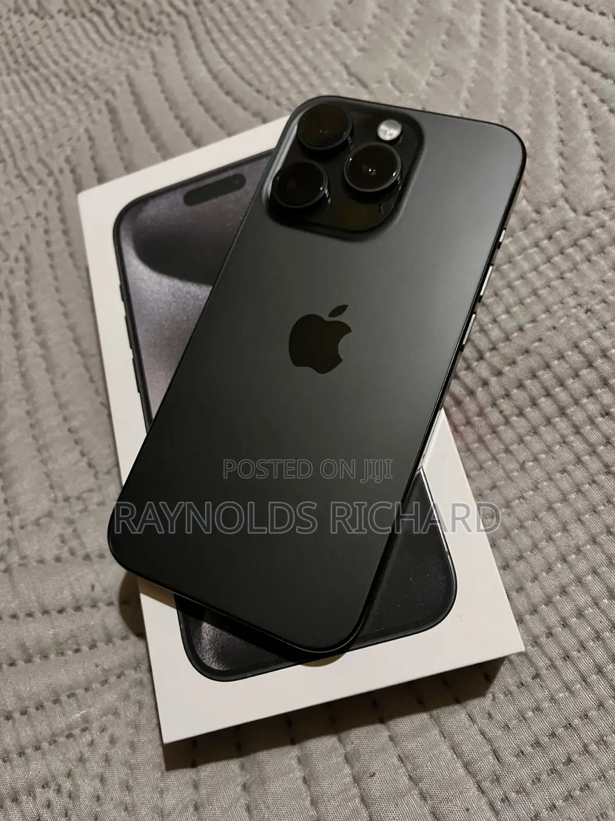 New Apple iPhone 15 Pro 256 GB