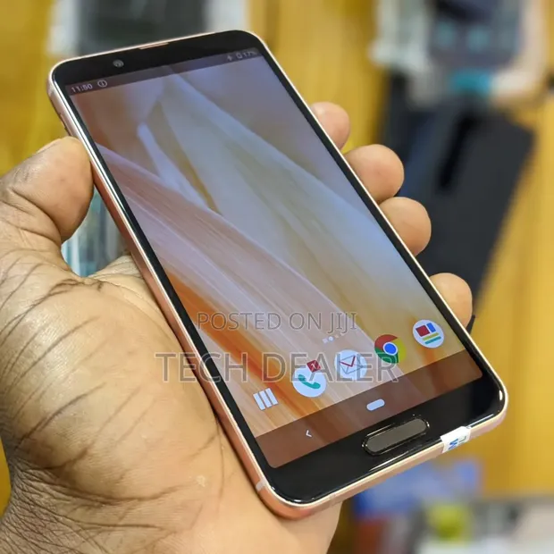 Sharp Aquos Sense 3 SHV45 64 GB in Ilala - Mobile Phones