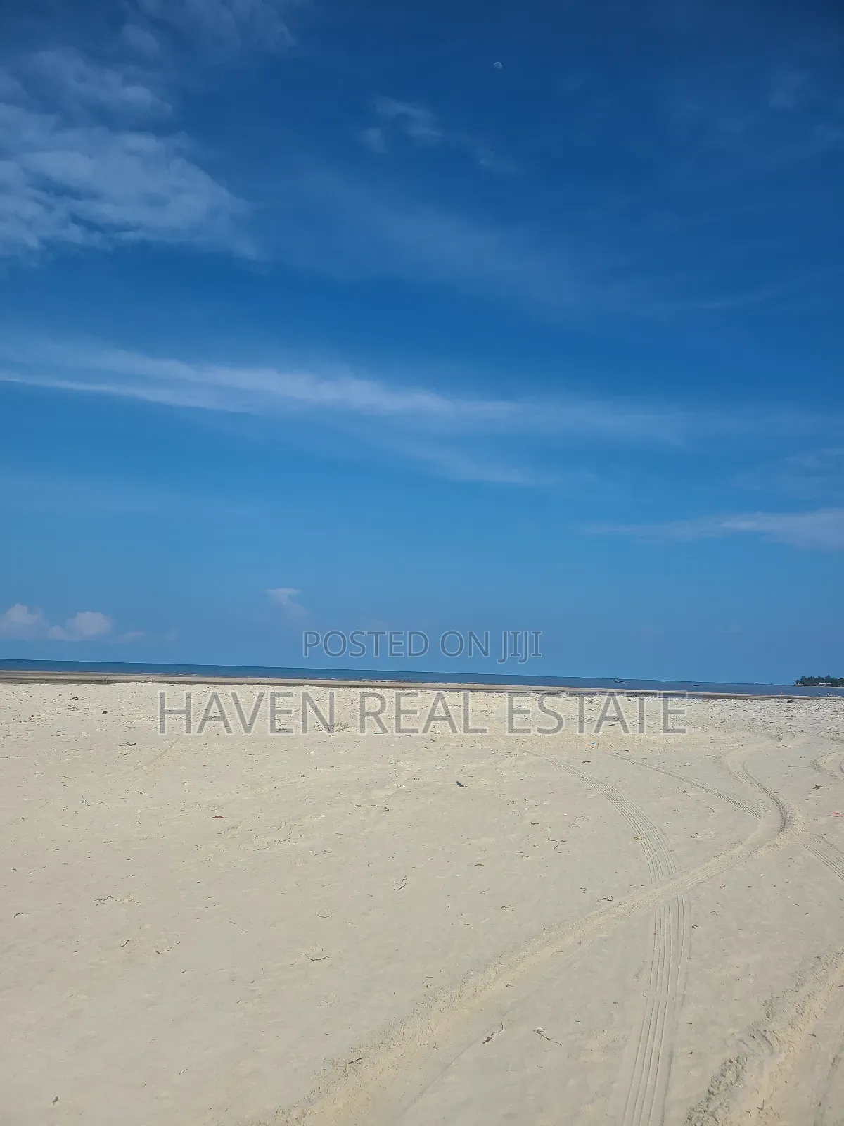27 Acres Beach Front for Sale at Ununio