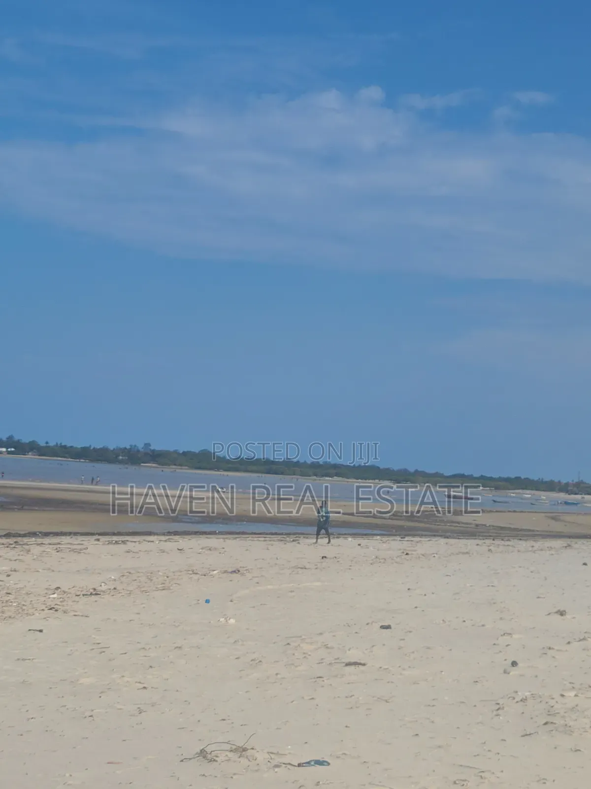 27 Acres Beach Front for Sale at Ununio