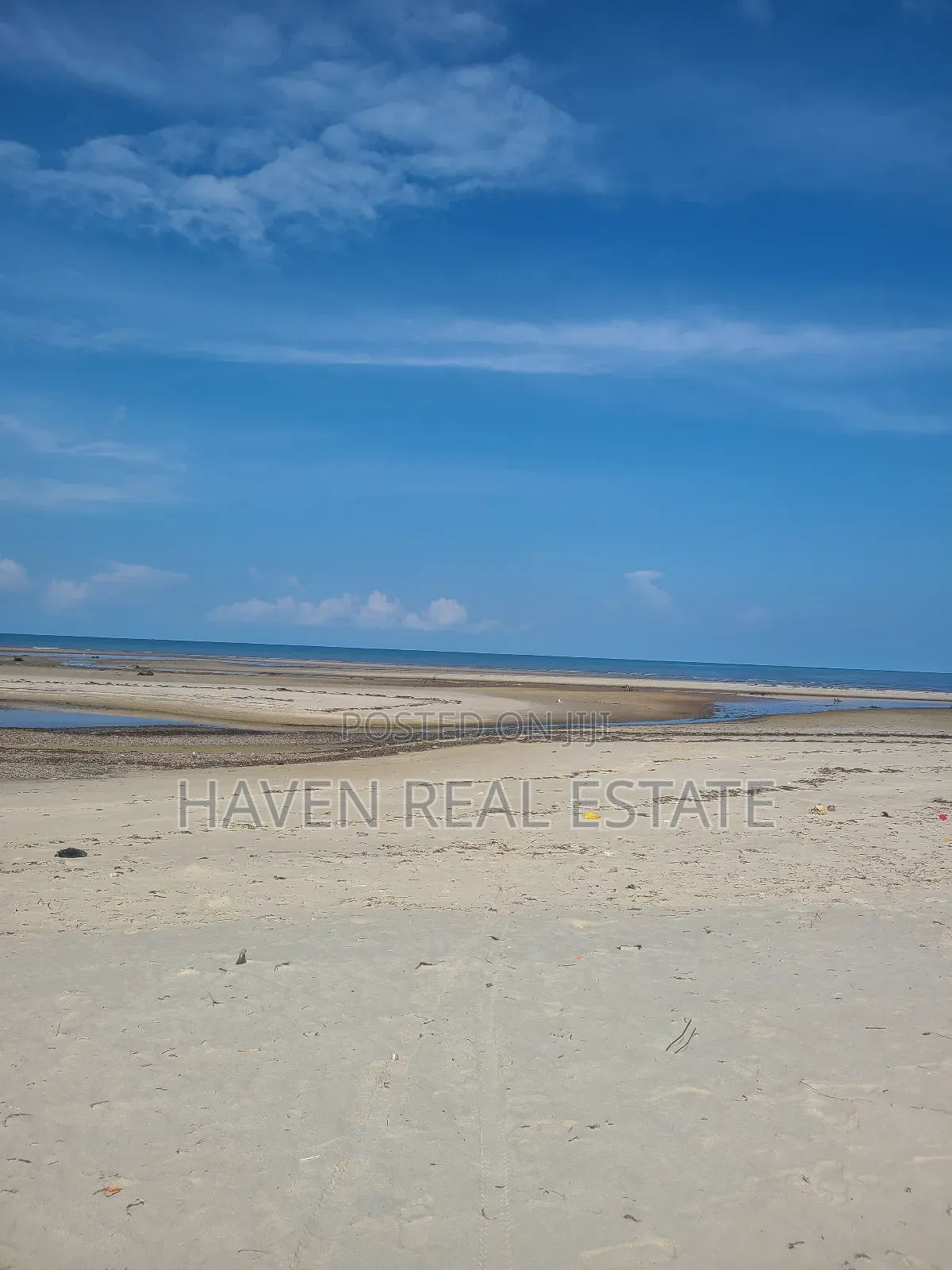 27 Acres Beach Front for Sale at Ununio