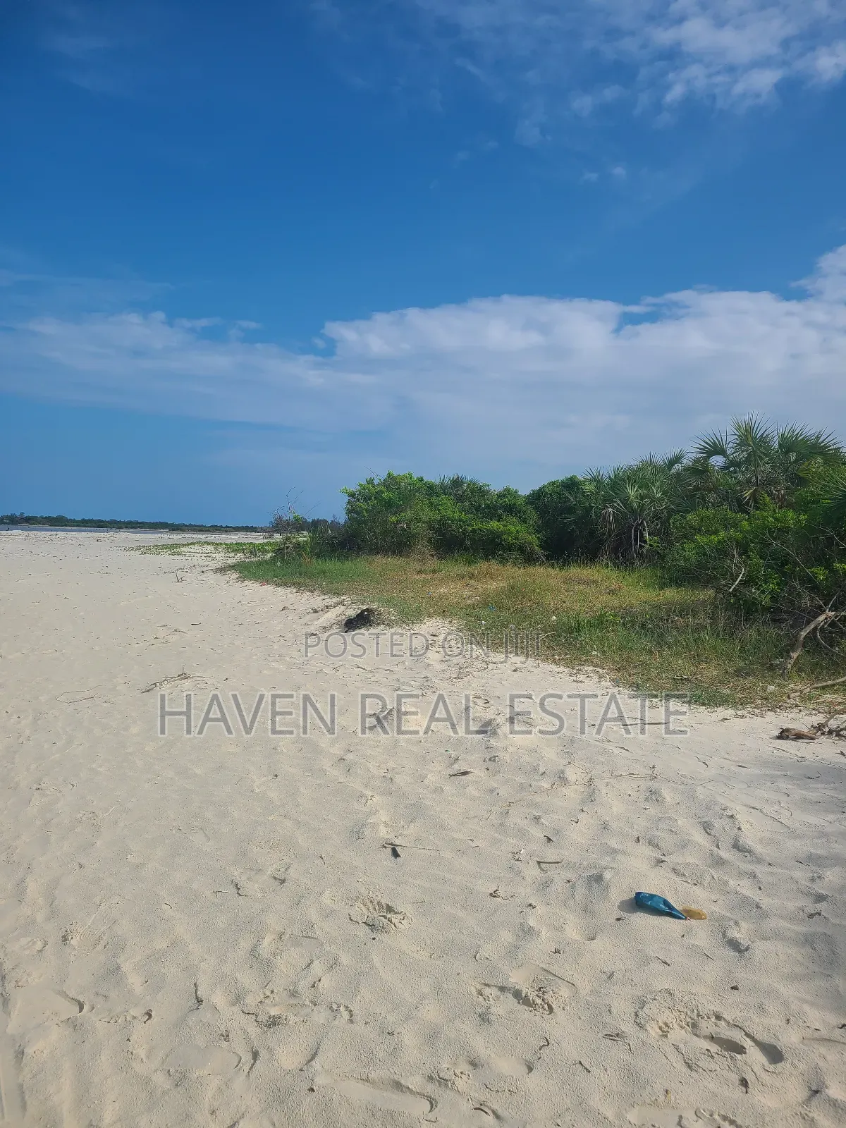 27 Acres Beach Front for Sale at Ununio
