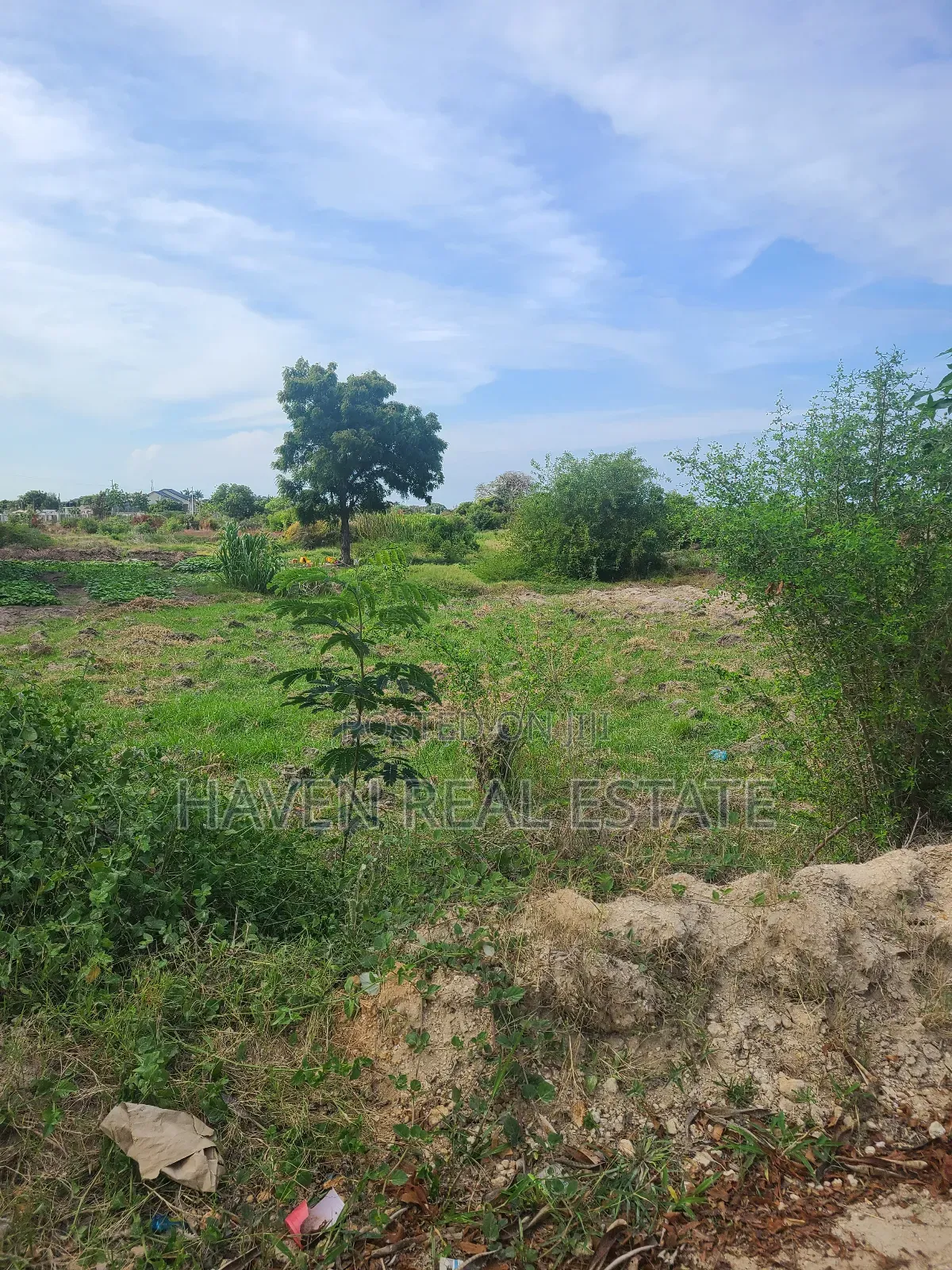 27 Acres Beach Front for Sale at Ununio