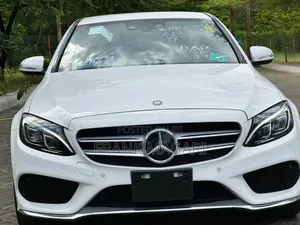 Mercedes-Benz C200 2014 White
