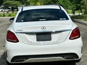 Mercedes-Benz C200 2014 White