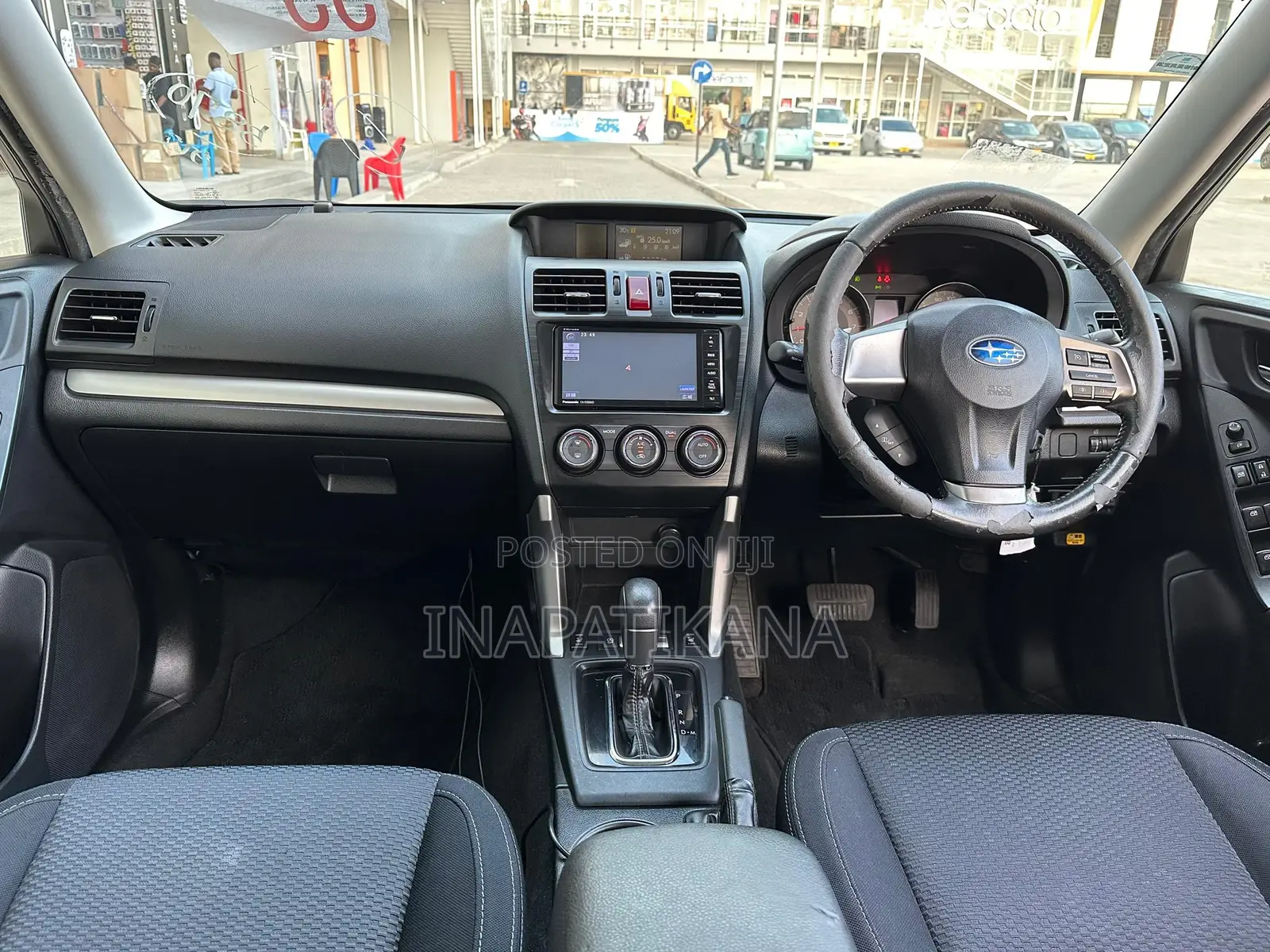 Subaru Forester 2.0XT Premium 4dr SUV AWD (2.0L 4cyl Turbo CVT) 2014