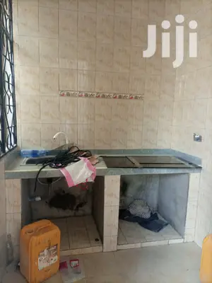 Master And Kitchen