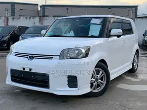 Toyota Corolla Rumion Hatchback 1.5 FWD 2008 White