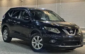 Photo - Nissan X-Trail 2.0 Petrol FWD 2014 Matt Black