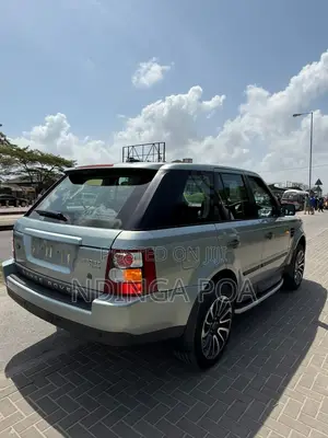 Land Rover Range Rover Sport HSE 4x4 (4.4L 8cyl 6A) 2006 Silver